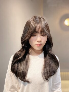 ニジュウサンド(23°) 韓国ヘア　ロング　前髪あり