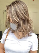 トト 船橋店(toto.)&nbsp;黒髪/グレーベージュ/レイヤーロング/前髪パーマ[西船橋/津田沼]