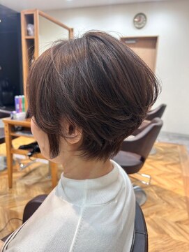 資生堂シンボリックサロン・アルベール 大人女性ショートボブ30代40代50代60代白髪ぼかし