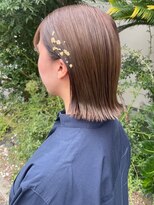 ナカオコアフュール(NAKAO COIFFURE)&nbsp;ミディアムヘア　タイトアレンジ　金箔　お呼ばれダウンスタイル