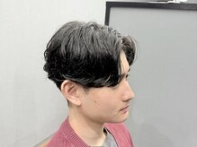 スカット 新宿(Sucut)の雰囲気（センター分けも不動の人気！<理容室>[メンズ/新宿]）