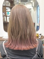 ラック 表参道(LUCK)&nbsp;裾カラー/ケアブリーチ/ミルクティーベージュ/ペールピンク/20代