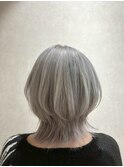 くびれボブミニウルフ透明感シルバーアッシュグレージュカラー