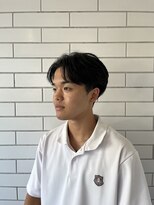 バック(BUCK) ショートセンターパート