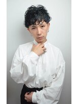 レイジーアワーズ(Lazy Hours)&nbsp;ショートレングスのカールスタイル[20代30代40代]