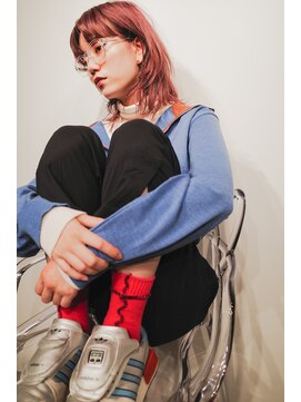 ロスタークラス(ROSTAR class) 前髪ワイド重め