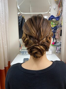 ビューティック ハラジュク(Hair&Make Beautique Harajuku) 編み込みシニオン
