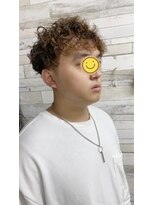 ラッコのおひるね&nbsp;ツイスト強めツイストスパイラルパーマ