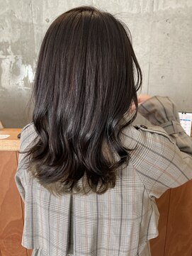 アンドチル(And Chill) ミディアム×インナーカラー