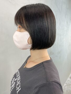 アイティー バイ アルバム 浦和店(IT by ALBUM) ぷつっとボブ_グレージュカラーボブウルフ_ba403811