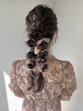 ミラバイグリーン(Mira by green) 【担当KANNA】枝分かれツインポニーアレンジ♪