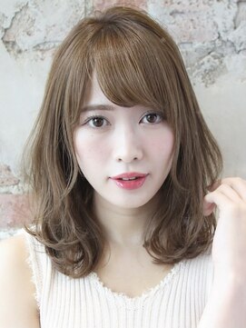 アフロート ルヴア(AFLOAT RUVUA) 大人可愛いゆるふわミディアムパーマ×プラチナベージュカラー