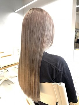 ソッチ(sotti.) 2bleach  White beige