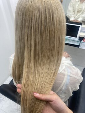 シャルメ 亀有(CHARMER) ミルクティーブロンド