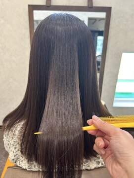 ピースアウト(peace out) 髪質改善セミロング