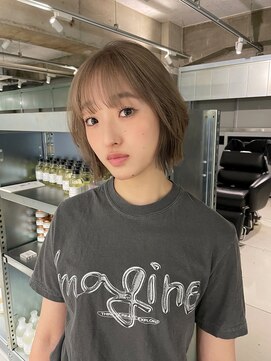 リム(LIM) ハイトーンショートボブ