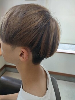 美容室ブルーム(Bloom)の写真/清潔感と好感度の高いスタイルをご提案！ビジネスでもプライベートでも通用するスタイルへ。