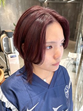 ピークアブー 原宿ハラカド(PEEK-A-BOO) ミディアムウルフ/くびれヘア/レッドバイオレット/PEEKABOO