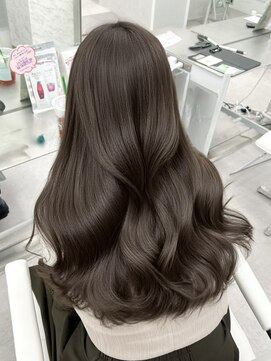 アマトウキョウスマートサロン(AMA TOKYO×Smart Salon) グレーブラウン  グレージュ 透明感カラー