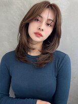 リス バイ ソヨン(Lis by SOYON)&nbsp;大人ガーリー/似合わせカット/ミディアムレイヤーカット/黒髪