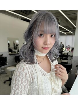 リノート バイ エゴル 太田川(Linoet by ENGOL) ブルーアッシュ/ボブカット/ハイトーンカラー