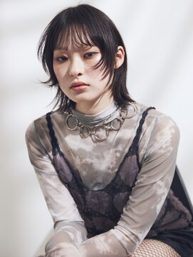 ピークアブー 銀座中央通り(PEEK-A-BOO) フェイスレイヤーボブ顔まわりカット黒髪シースルーバング