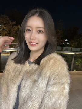 ブラン(Blanc Aoyama) レイヤーカット/顔まわりカット/ブリーチなし/ボブ/ミディアム