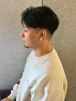 ニアウ 新宿(Niau)&nbsp;MEN’S/リバースセンターパート/ニュアンスパーマ/新宿