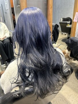 ジーナ 赤羽(XENA) ダークブルー/ワンホンレイヤー/顔型別ヘアスタイル特集/赤羽