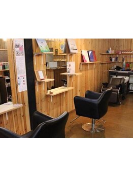 《福津市中央》光陽台入口近く・駐車場完備!!技術力をとことん追求した“上質ケア＆リーズナブルサロン”