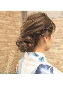［Toshi’sアレンジ］浴衣に似合うゆるお団子シニヨンヘア