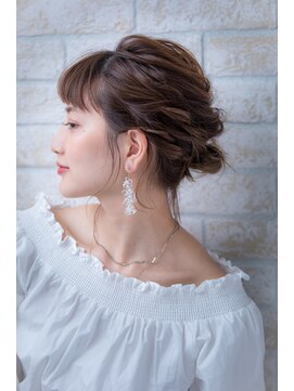 ヘアーアートシフォン 池袋西口店(Hair art chiffon) 結婚式二次会簡単スタイリングヘアアレンジフィッシュボーン夏