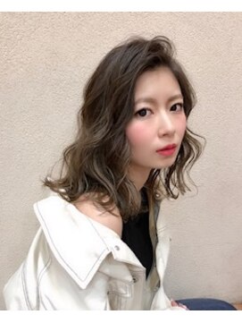 マール(marl) 外国人風カラー×アッシュ×グレージュ