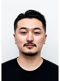 テーパースキンフェードナチュラルオールバック