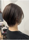 【イヤリングカラー】ショートカット×ベージュ