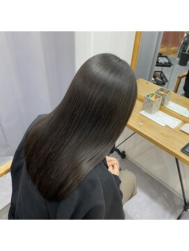 イニット 奈良新大宮(init.) 20代 30代 40代 髪質改善 モテ髪 ストリートメント 大人可愛い