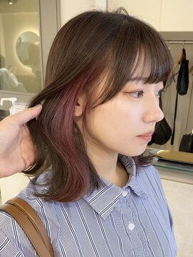 ネオリーブ チロル 横浜西口店(Neolive CiroL.) ラベンダーピンク　大人気イヤリングカラー　鎖骨ミディ