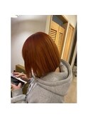 オレンジベージュ×ボブ