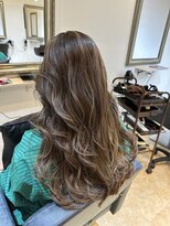 アヤメ 巣鴨店(ayame)&nbsp;(ayame巣鴨)白髪ぼかしハイライト_ロング_tokio_巣鴨1