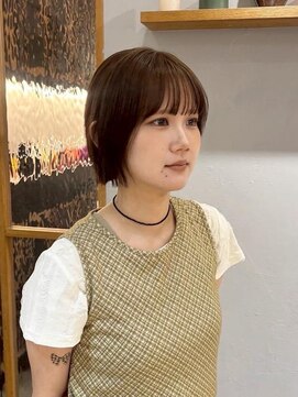 ロマリア(Lomalia) Lomalia表参道ナチュラルオリーブベージュボブ