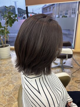 イチ(ICHI) 赤みを抑えた人気のオリーブカラー♪