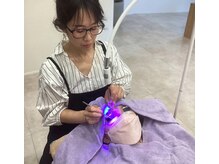 エヌツー(N2)の雰囲気(LEDマツエク取扱店。アイリスト飯野、平日まつ毛ケア主担当)