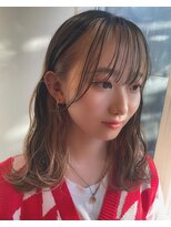 エンレイ(enRei)&nbsp;シースルーバングゆるふわカールインナーカラーホワイトオレンジ