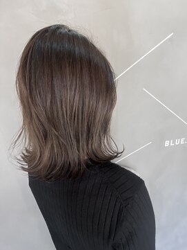 ブルー(BLUE.) ☆グレージュカラー☆