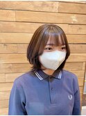 ミディアムボブウルフ