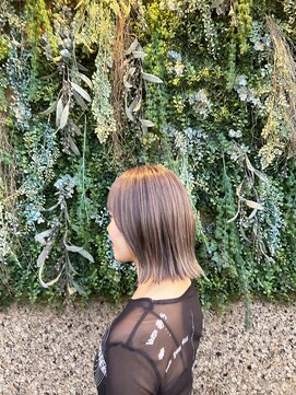 ノーブルヘアー(NOBLE HAIR) グレージュ