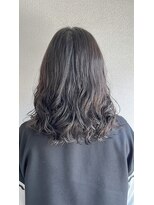 チルバイヘアーガーデンミルクティ(Chillbyhairgardenmilktea)&nbsp;コテ巻きパーマ