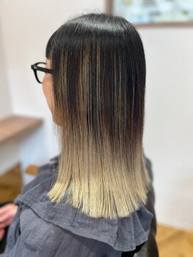 ユニ(uni) 切りっぱなしミディボブ