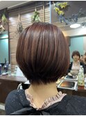 ショートボブ