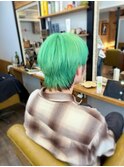 グリーンカラー　エンドカラー　エメラルド×ブラック